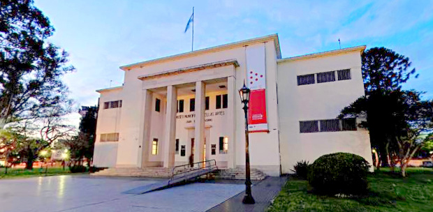 Fine Arts Museum â€œJuan B. Castagninoâ€